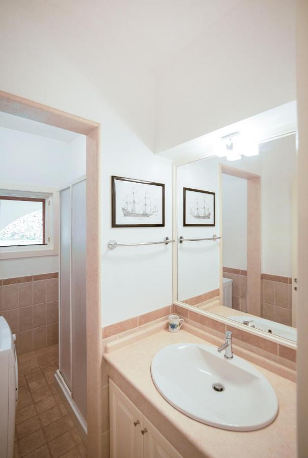 Caper Villa Santa Caterina  Exteriör bild